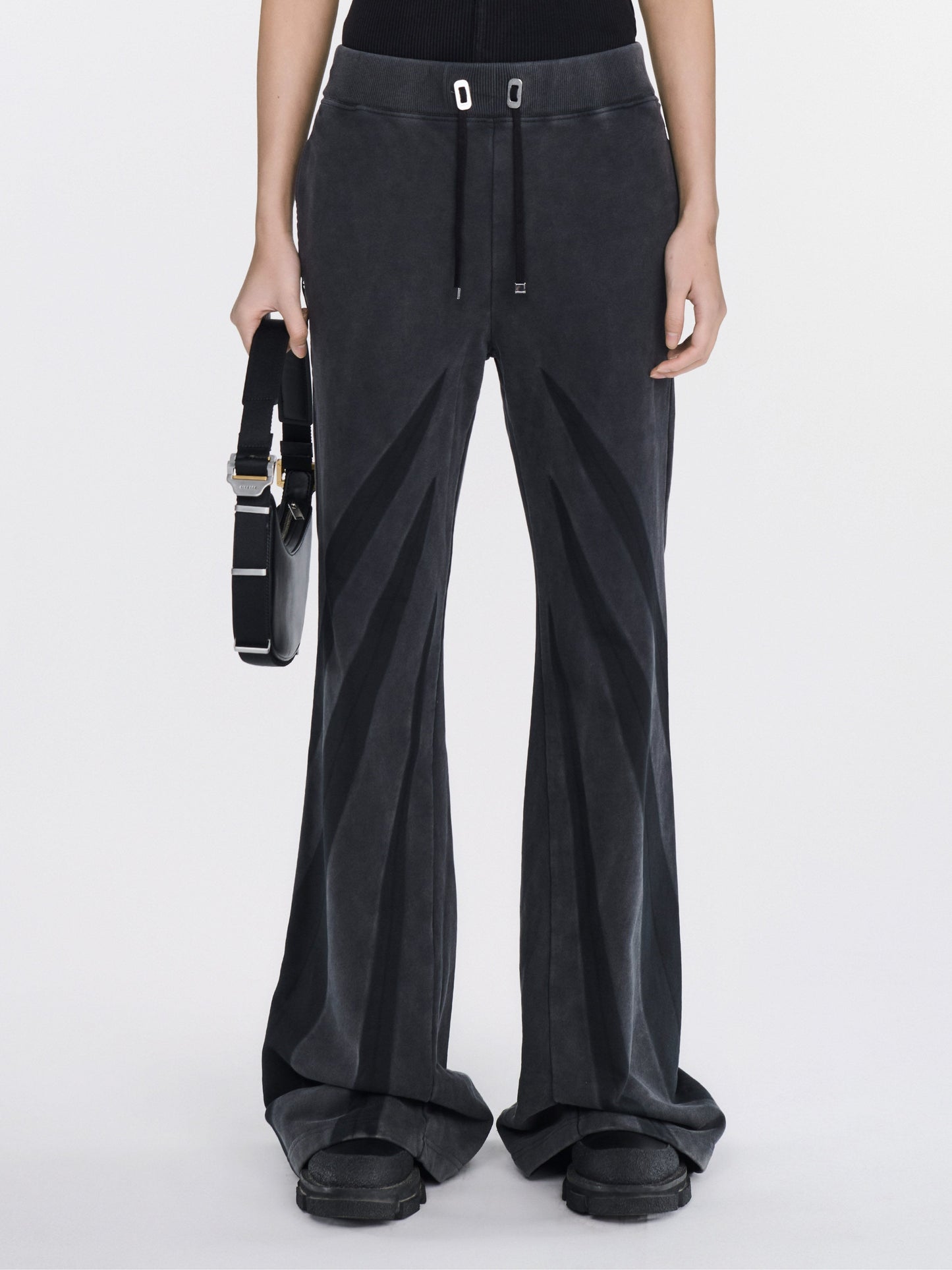 DARTED TERRY PANT